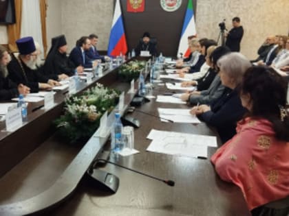 Рабочие встречи по вопросу о запрете склонения к искусственному прерыванию беременности