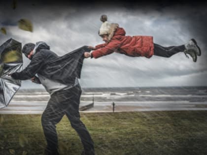 ЭКСТРЕННОЕ ПРЕДУПРЕЖДЕНИЕ  О НЕБЛАГОПРИЯТНЫХ ЯВЛЕНИЯХ ПОГОДЫ