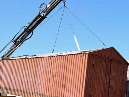 Житель Абакана украл металлический гараж