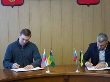 Правительство Хакасии и администрация Свердловска заключили новое соглашение о сотрудничестве