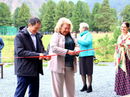 Новая мини-сцена в Абазе: место для добрых встреч