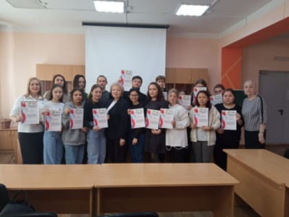 Продолжается вручение благодарностей общественным наблюдателям за выборами