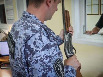 Жители Хакасии могут за вознаграждение сдать найденное или незарегист-рированное оружие и боеприпасы