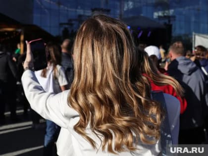 Лунный календарь стрижек на июль 2024: благоприятные и опасные дни для смены имиджа. Инфографика