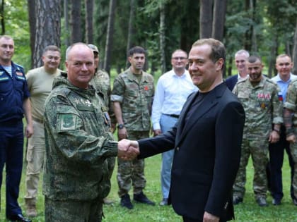 ЕР об итогах года: партия помогла принять 130 законов о поддержке бойцов спецоперации