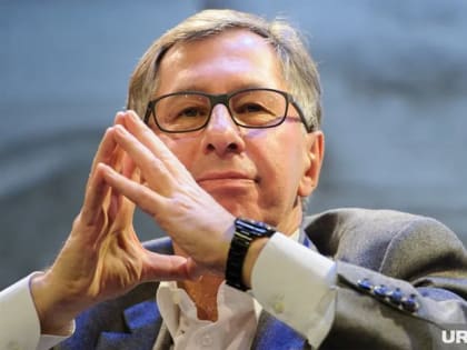 Петр Авен полностью отрекся от российского бизнеса