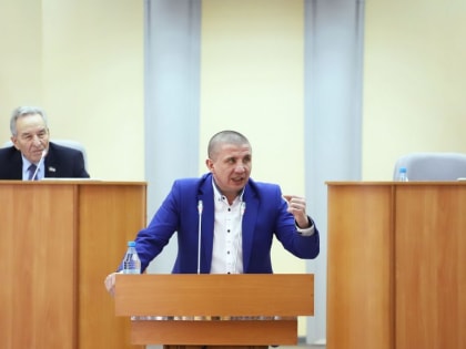 Прочему Олег Иванов очень близок к статусу «вчерашнего дня»