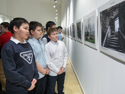 В Абакане открылась выставка «Донбасс»