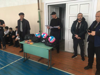 В Абазинском муниципальном районе прошли районные соревнования по военно-прикладному многоборью среди допризывной молодежи.