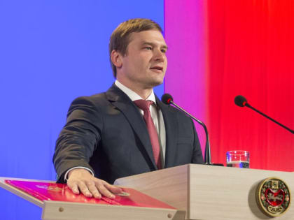 Отчет главы Хакасии: уверенный Коновалов на фоне бледных единороссов