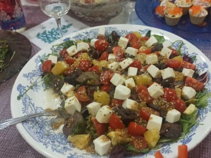 Семь советов медиков, которые помогут организму прийти в норму после новогоднего застолья