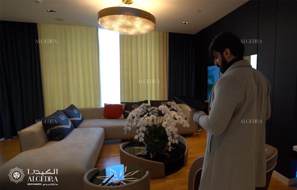 تصميم وتنفيذ شقة فخمة بنظام المنزل الذكي في بلو ووترز، دبي