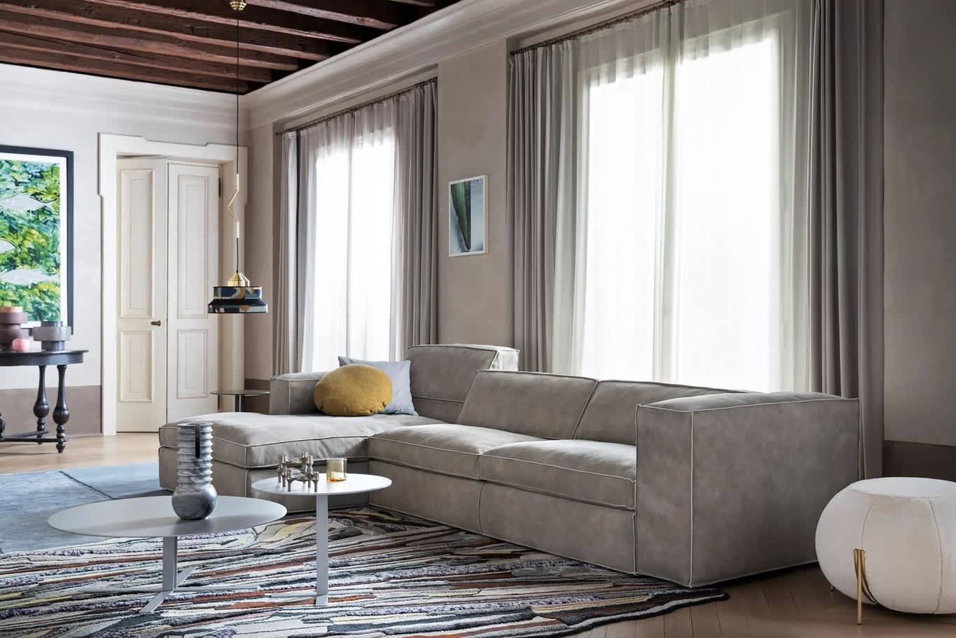 Contemporary minimalist style