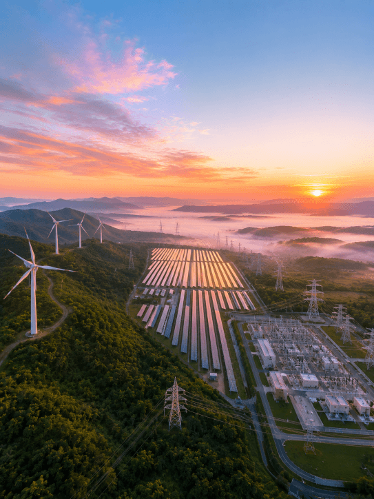 Unified dashboard correlating IT infrastructure and OT SCADA alerts for an energy utility