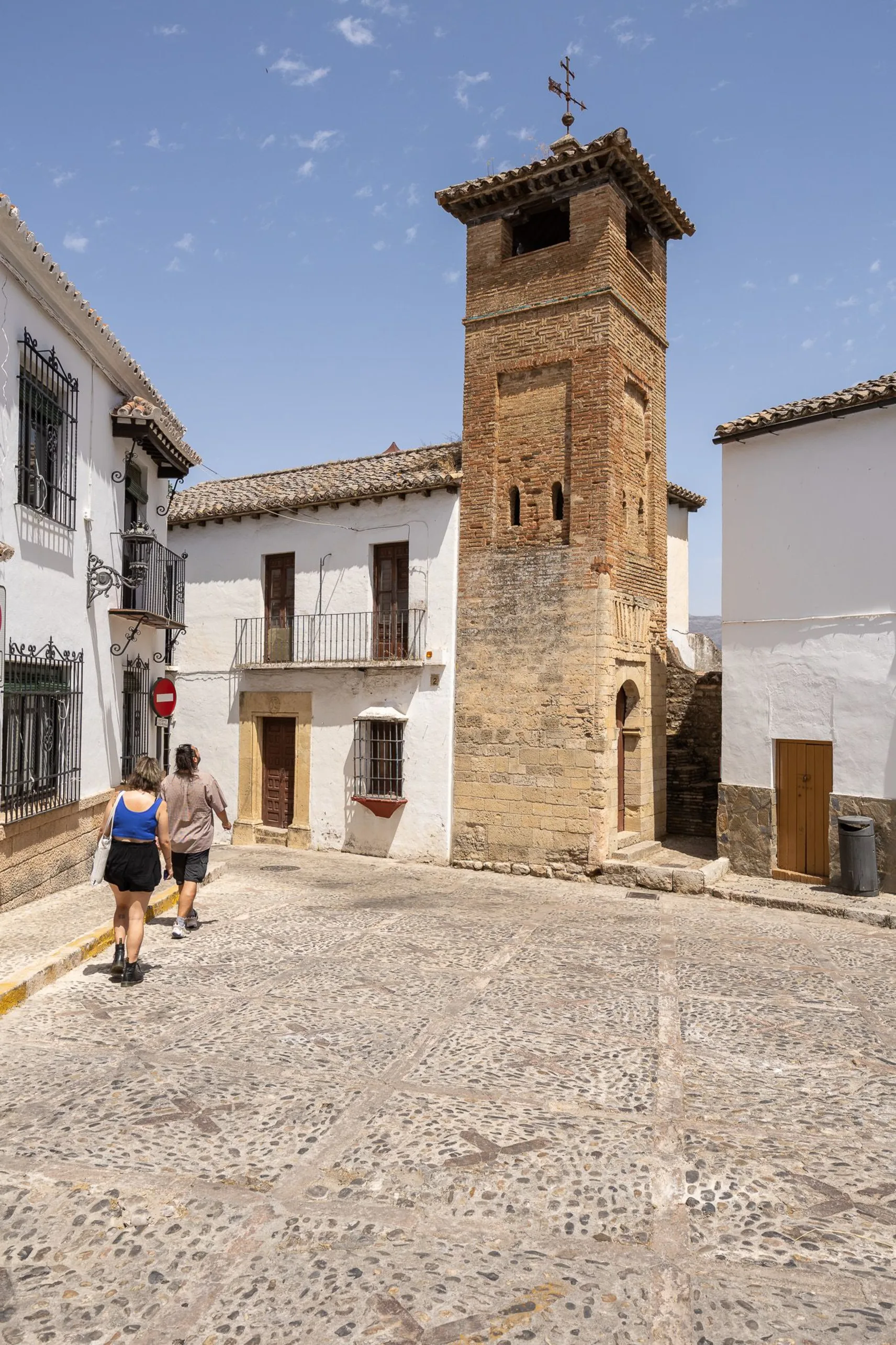 Land of Contrasts: Ronda & Setenil de las Bodegas