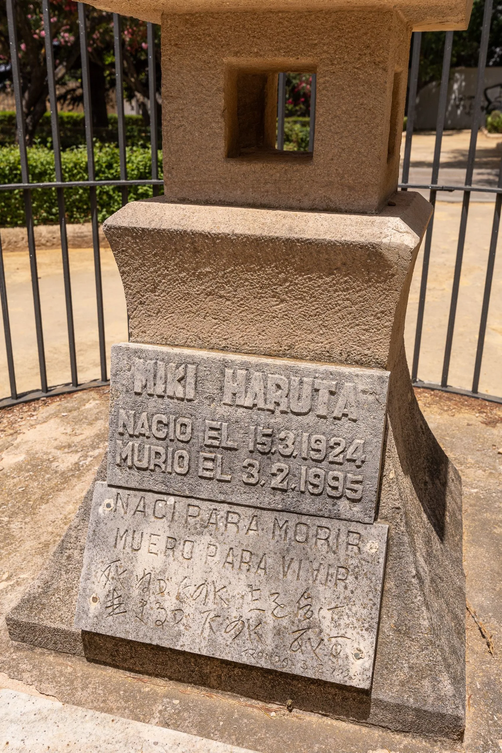 Land of Contrasts: Ronda & Setenil de las Bodegas