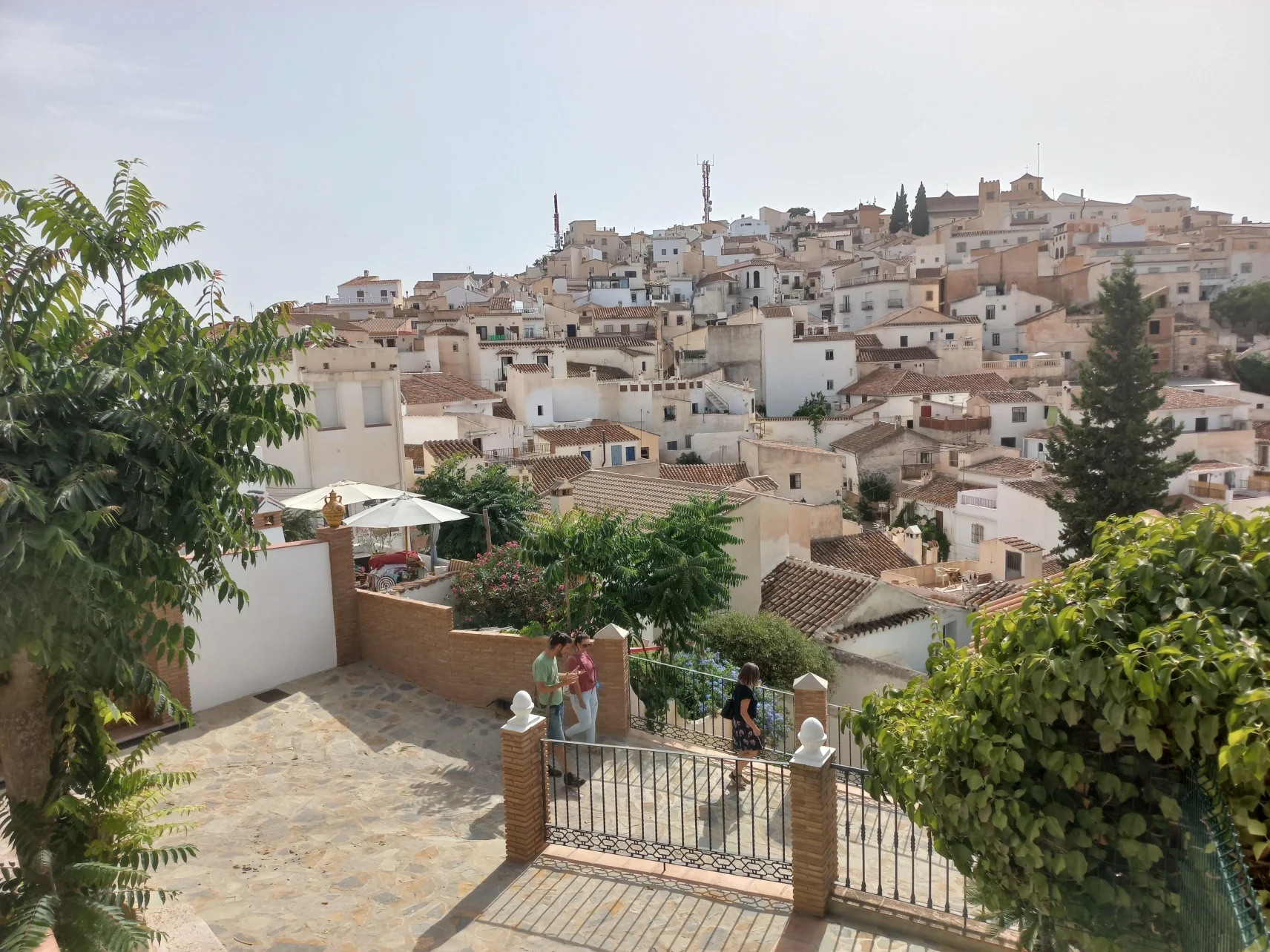 A Trip to Parallel Worlds: The Backroads of La Axarquía - Travel reports by Béla Soltész - Comares - La Axarquía