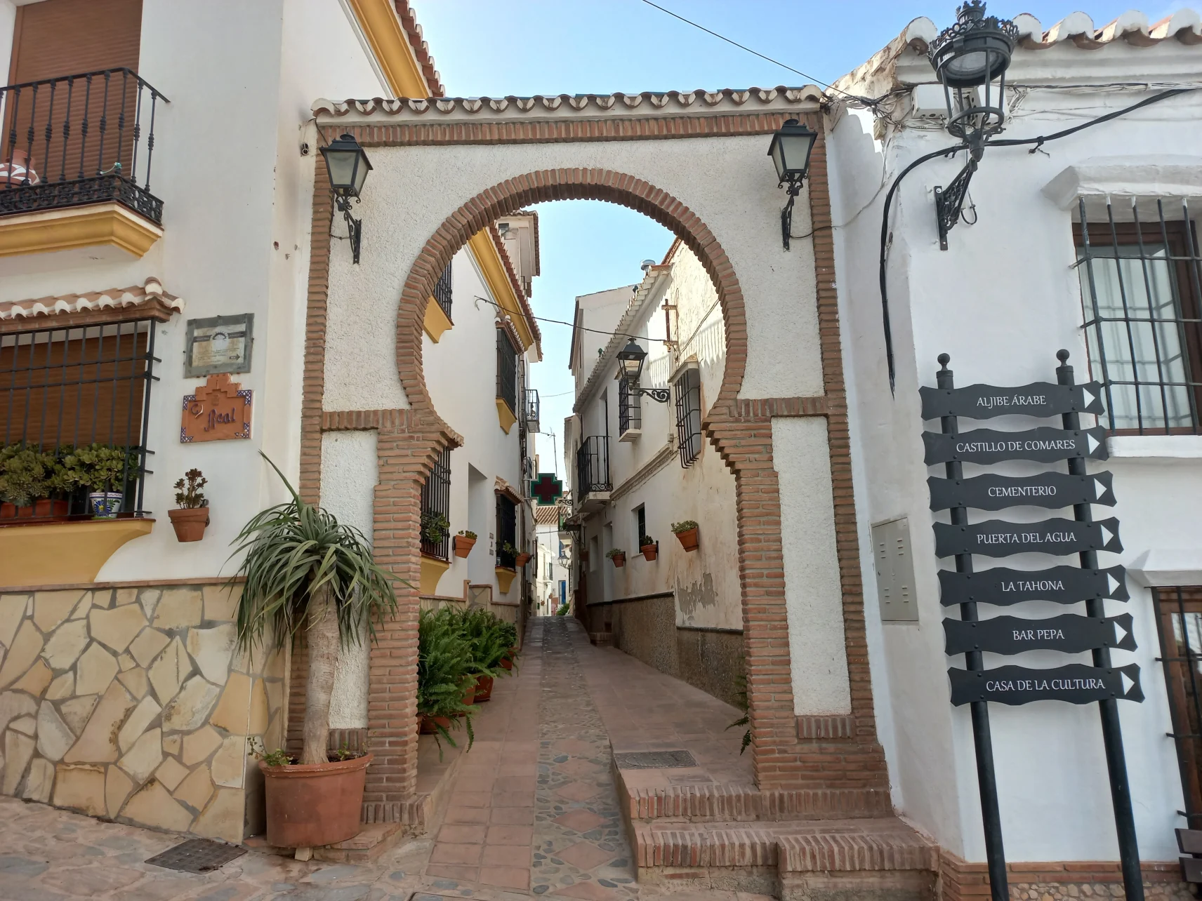 Unexpected sights in Andalusia: Béla Soltész's travel reports - Comares