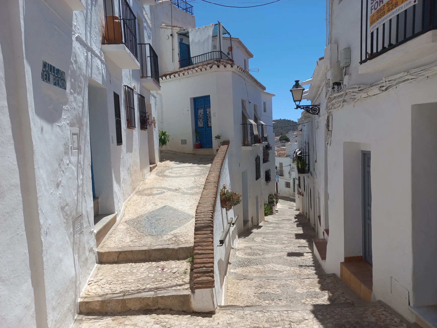 The hidden streams of history: Nerja, Frigiliana and El Acebuchal - Travel reports by Béla Soltész