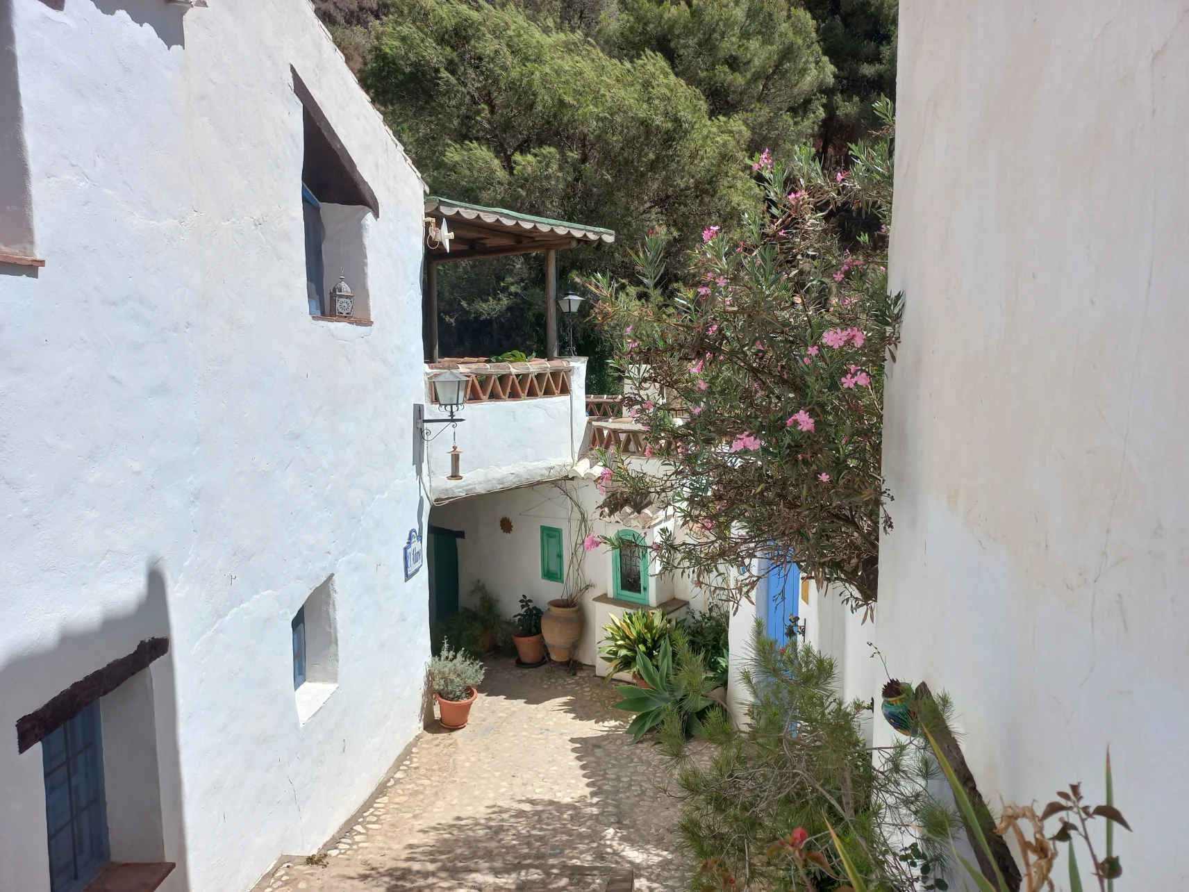 The hidden streams of history: Nerja, Frigiliana and El Acebuchal - Travel reports by Béla Soltész