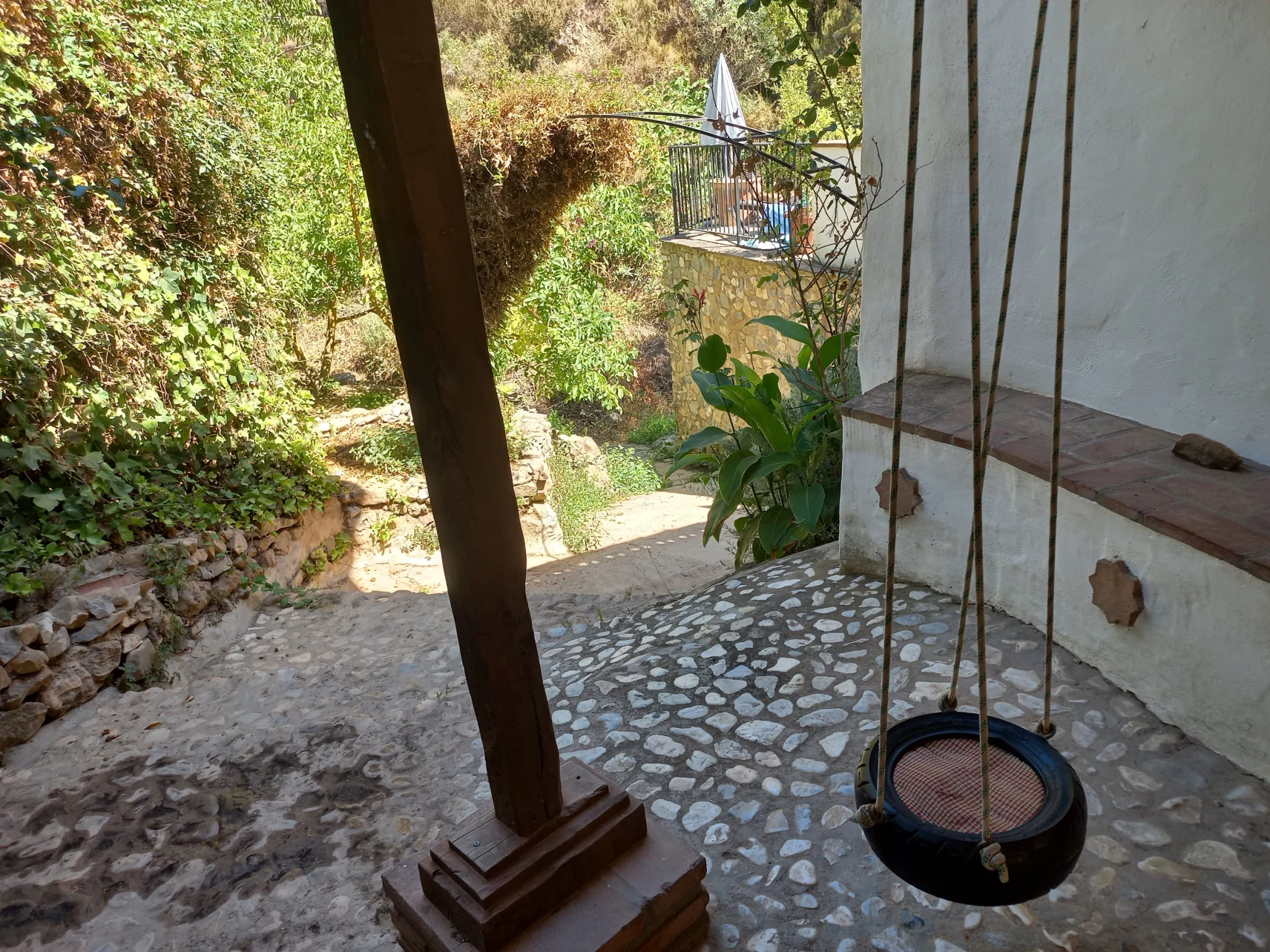 The hidden streams of history: Nerja, Frigiliana and El Acebuchal - Travel reports by Béla Soltész