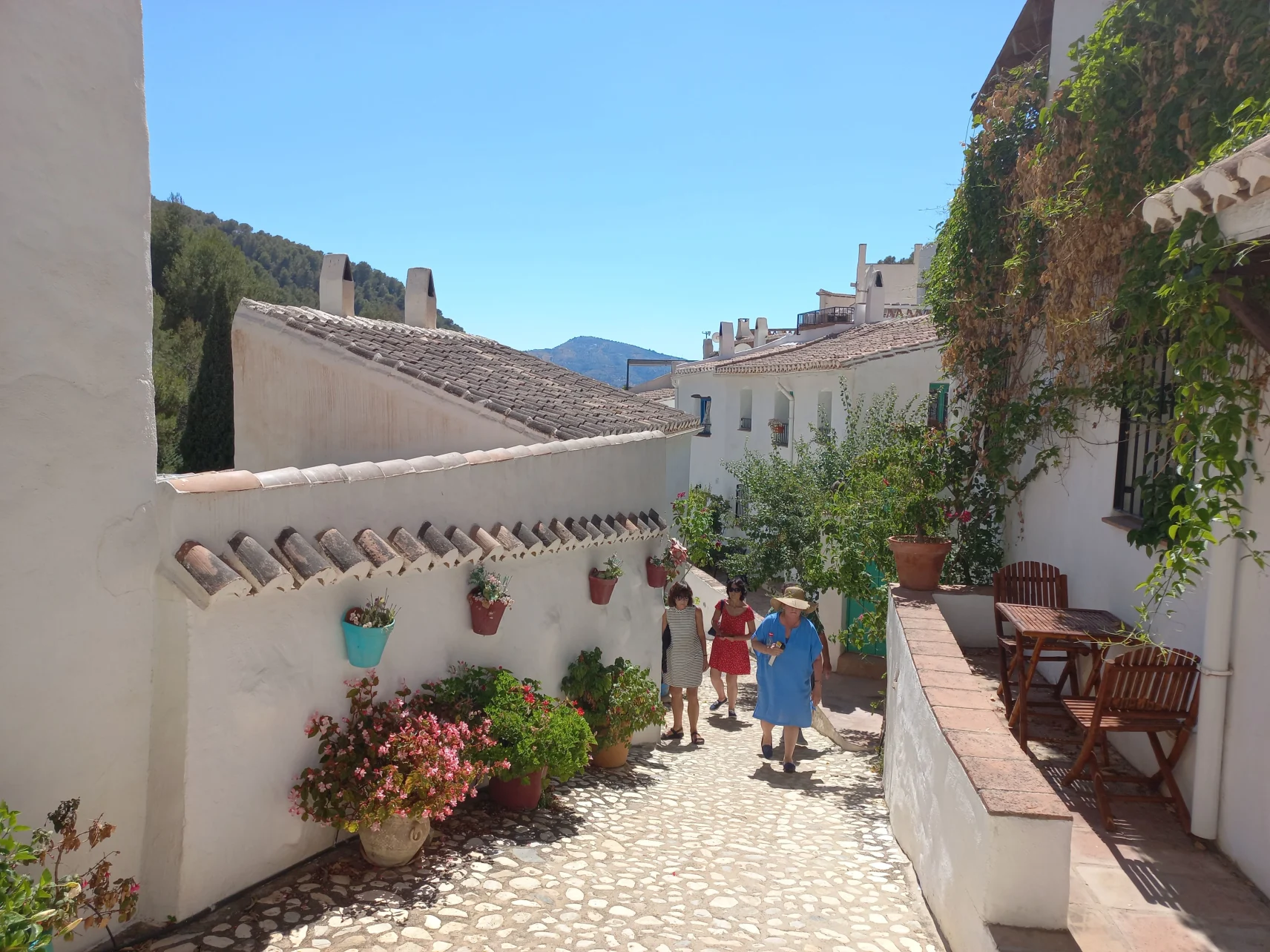 The hidden streams of history: Nerja, Frigiliana and El Acebuchal - Travel reports by Béla Soltész