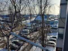 Почему в Камышине маршрутки так «кучно» скопились на конечной остановке 15-го маршрута сегодня, 11 февраля?