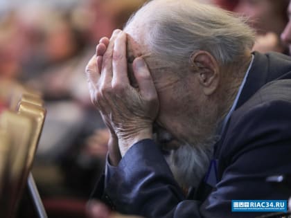 Неделя здорового долголетия в России: внимание к болезни Альцгеймера