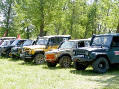 ДМИТРИЙ ГРИГОРОВ ОПРОБОВАЛ ТРАССУ ВМЕСТЕ С УЧАСТНИКАМИ ГОНОК НА ВНЕДОРОЖНИКАХ «БИТВА НА ВОЛГЕ-2023»