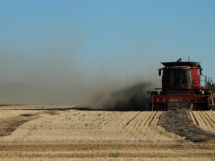 В Волгоградской области аграрии закупили сельхозтехнику на 1,5 млрд рублей