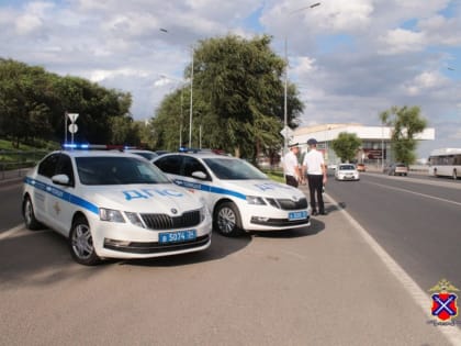Юным волгоградцам перед учебным годом напомнили об осторожности на дороге