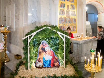 В Волжском встретили Рождество Христово