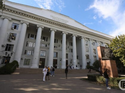 В Волгограде абитуриенты могут подавать документы в учебные учреждения