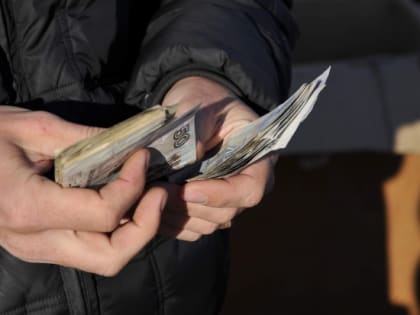 За год размер чаевых вырос в волгоградских ресторанах и такси