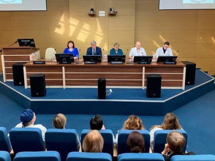 Руководители здравоохранения обсудили развитие нефрологической службы региона