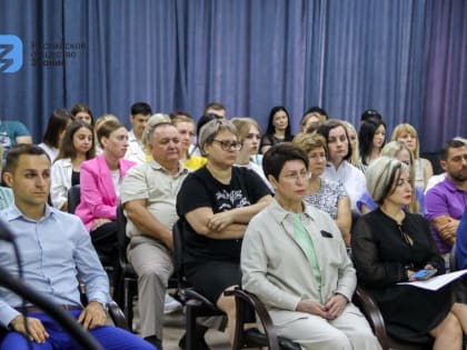 Роль Сталинградской битвы в истории: в Волгограде прошли форумы Российского общества «Знание»