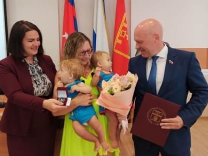 Традиция поощрения  многодетных семей в Волгограде будет продолжена в наступившем году