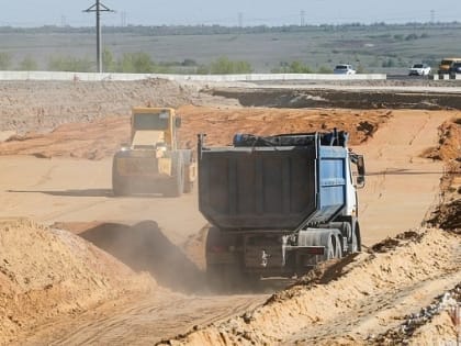 В Волгограде ищут строителей мостов и дорог на зарплату в 160 тысяч