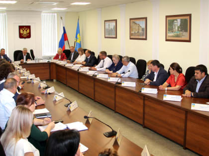 НА ЗАСЕДАНИИ ВОЛЖСКОЙ ГОРОДСКОЙ ДУМЫ ПРИНЯТ РЯД МЕСТНЫХ НОРМАТИВНО-ПРАВОВЫХ АКТОВ