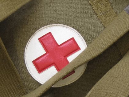 Военные медики спасали раненых в условном бою под Волгоградом