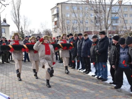 В Петровом Вале прошли мероприятия в честь воинов, выполнявших служебный долг за пределами Отечества