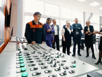 ВТЗ совместно с регионом помог модернизировать Волжский политехнический техникум