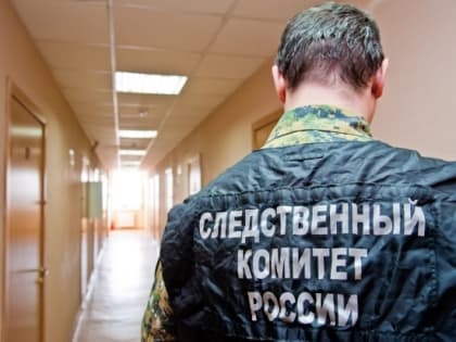 Под Волгоградом мужчина убил малолетнюю дочь и угрожал поджечь супругу