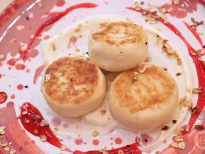 Пончики, хворост и чак-чак диетолог Мансурова назвала опасными для организма