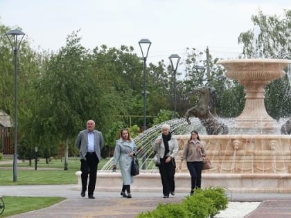 Представители туристической отрасли  из Питера побывали в Садах Придонья
