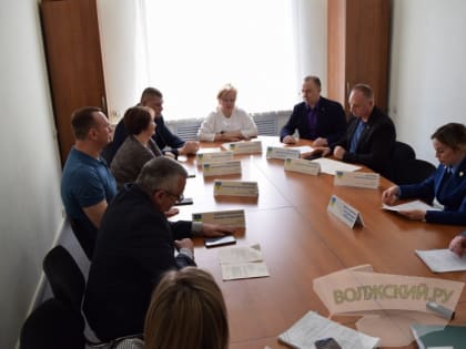 В Волжском депутаты меняют порядок избрания мэра города