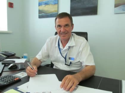 Стоматолог Гаценко: «Сладкая газировка портит зубы»