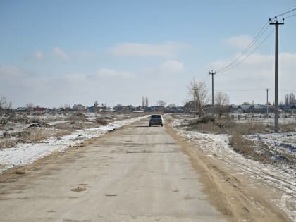 Подросток умер на улице в селе под Волгоградом
