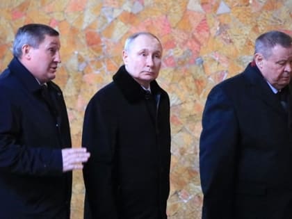 Визит Путина в Волгоград: что осталось за кадрами встречи с губернатором Андреем Бочаровым
