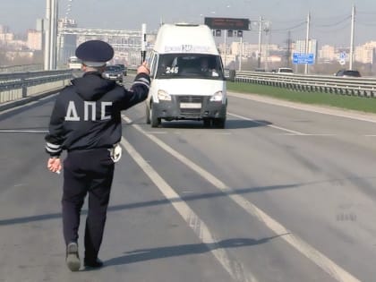 В Волгоградской области в ДТП пострадали 2 человека